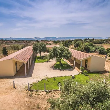 In Gallura With Pool 24h , 1500 Meters From The Sea Apartment