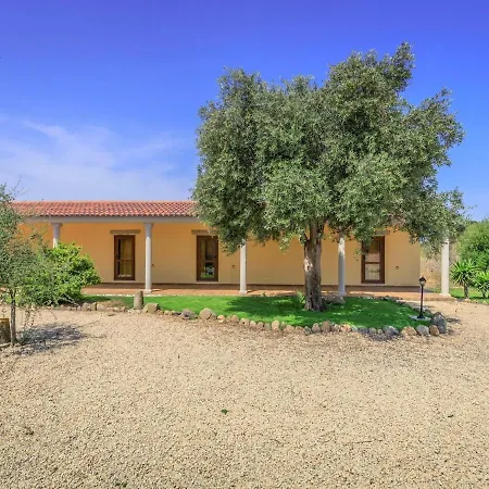 In Gallura With Pool 24h , 1500 Meters From The Sea Apartment